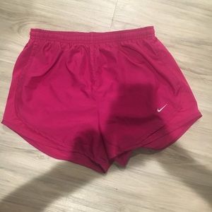 magenta nike shorts